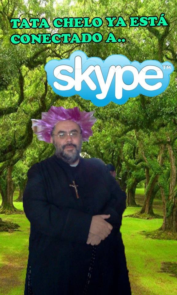 Foto en la que el padre Marcelo anuncia la apertura de su cuenta de Skype