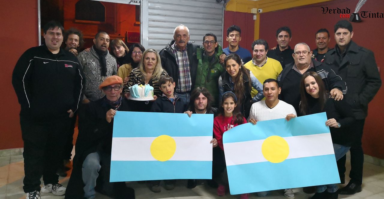 Los residentes argentinos en Tarija en una de sus confraternizaciones. Foto: Gentileza Diego Barrau.