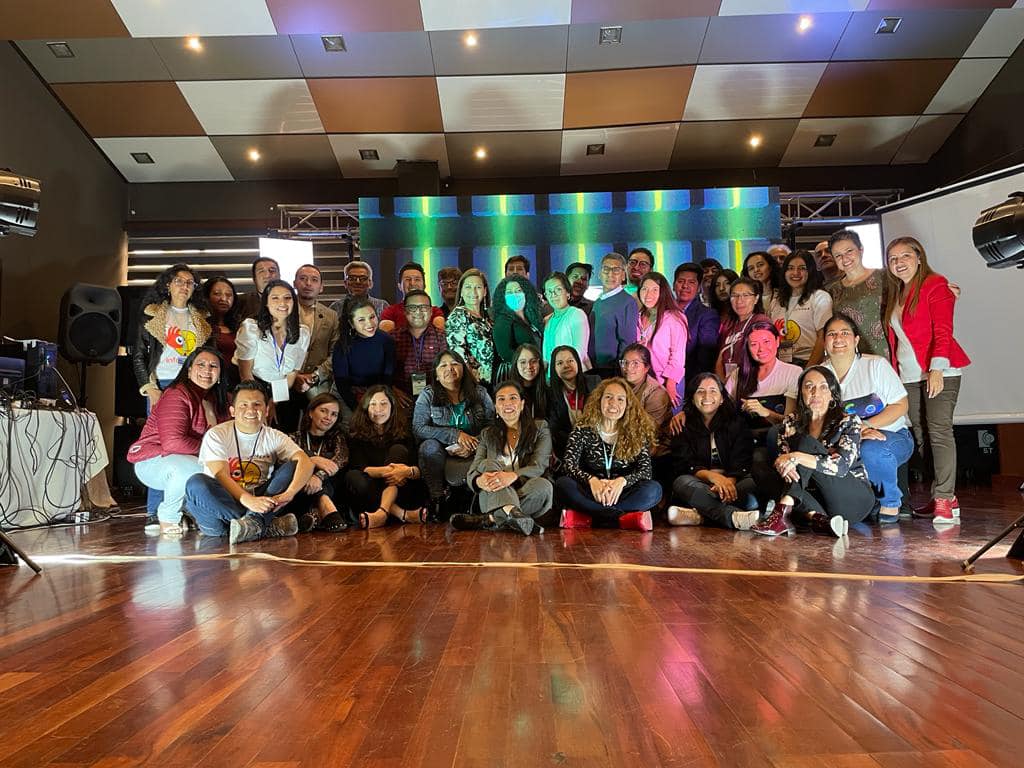 Participantes del MediaLab 2022 realizado en Cochabamba. Foto: Fundación para el Periodismo.